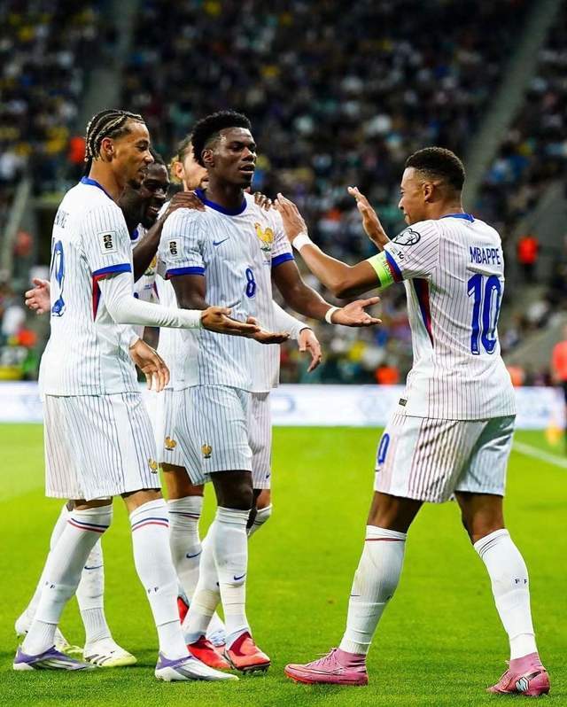 防守维埃拉进攻皮尔洛！皇马大将扛起法国中场大旗 坎特已成回忆